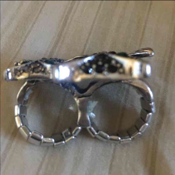 Mother Owl and Cub Ring Blue - Picture 2 of 4